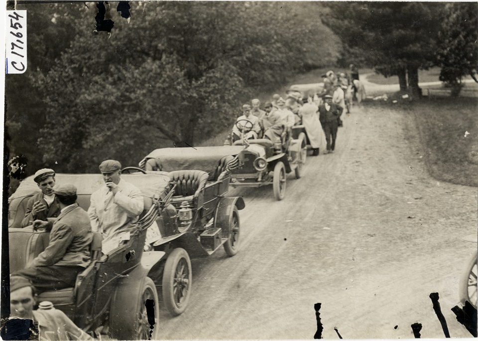 Automobiles lined up in road at Catskill, New York, 1909 Catskill-Berkshire Tour