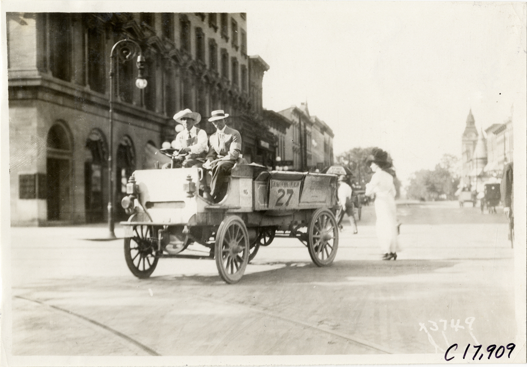 Motorists in truck, 1911 Chicago Reliability Run
