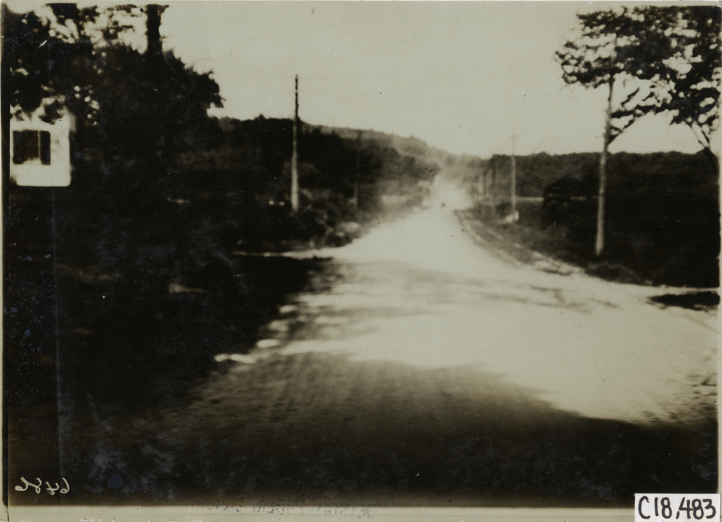 Rural road, 1905 Glidden Tour