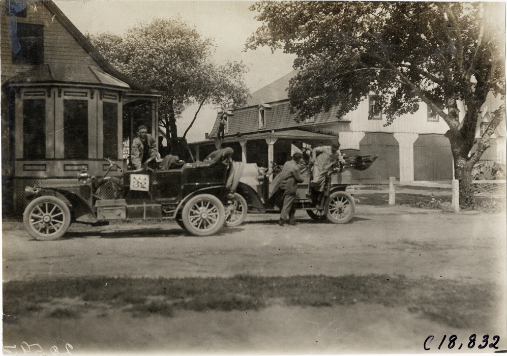 Ben W. Richert in Packard automobile, 1906 Glidden Tour