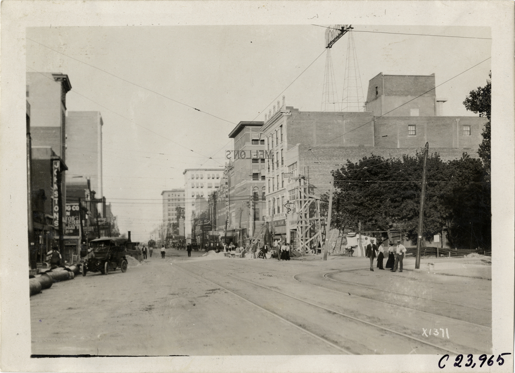 Main Street, Oklahoma City, 1910 Glidden Tour