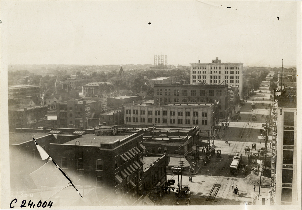 Street, Oklahoma City, 1910 Glidden Tour
