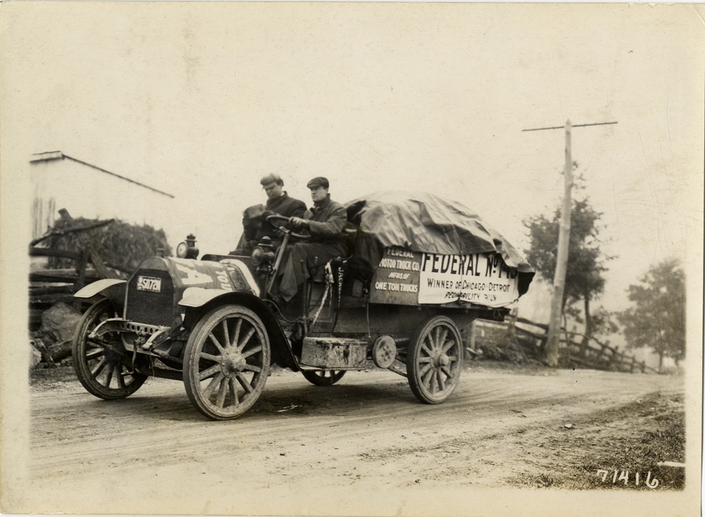 Motorists in Federal truck, 1911 Glidden Tour