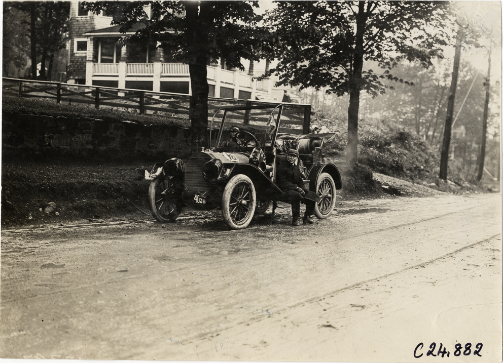 M.A. Carpenter with Autocar automobile on roadside, 1909 Hackettstown Endurance Run