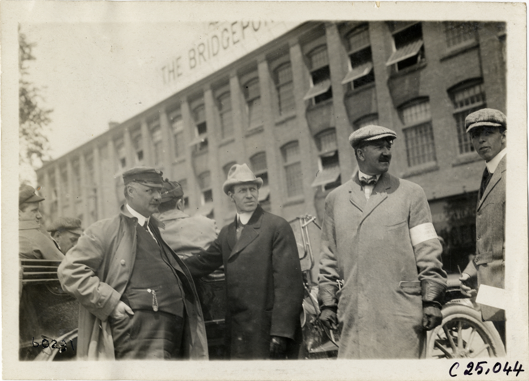 Officials at Bridgeport, Connecticut, 1910 Hartford Endurance Run
