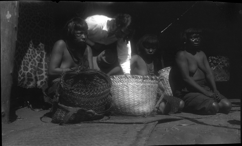 Bororo Indian women with baskets