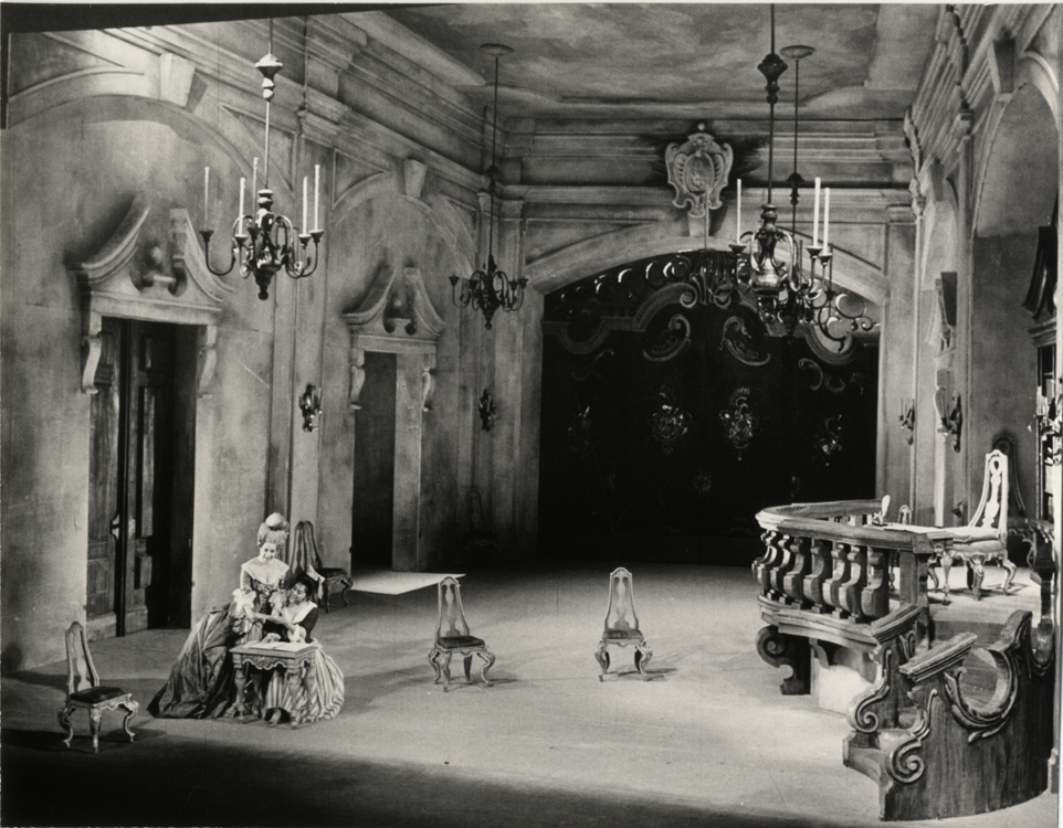 Reri Grist and unidentified singer in "Marriage of Figaro"