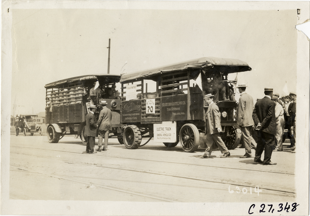 Motorists in electric trucks, 1910 North American Run