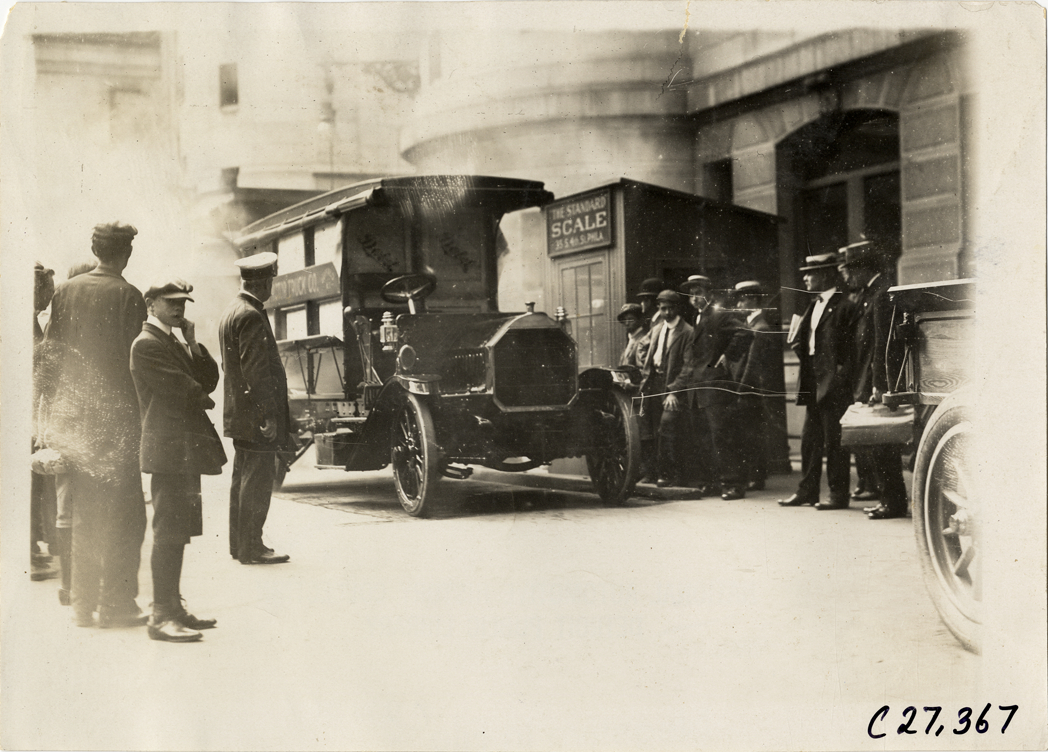 Truck being weighed in front of city hall, 1910 North American Run