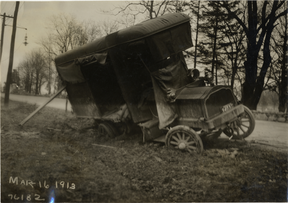 Disabled truck on roadside, 1913 Overman tires 10,000 mile demonstration