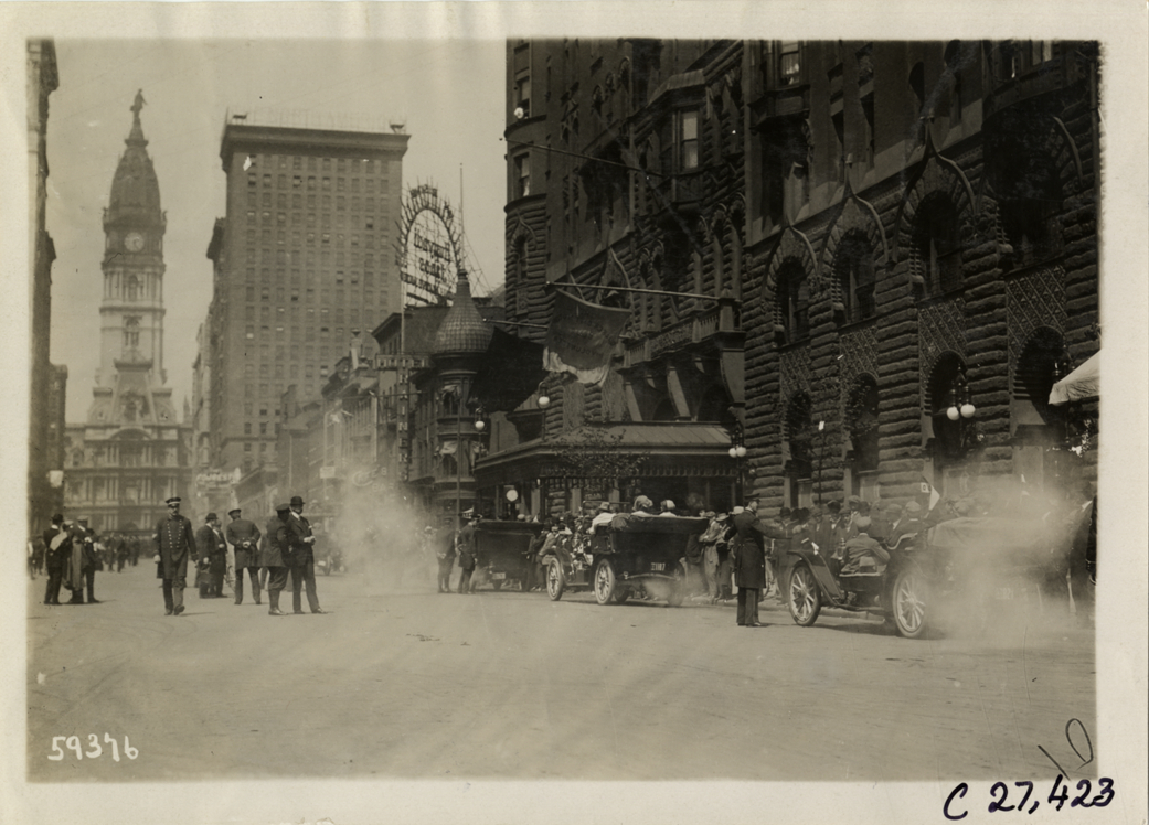Automobiles lined up in street at Philadelphia, Pennsylvania, 1910 Quaker City Motor Club Roadability Run