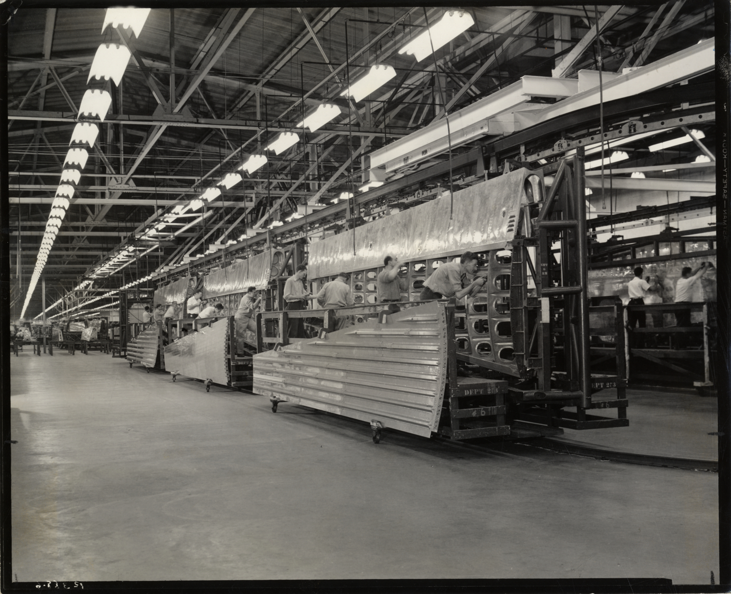 Workers assembling B-29 Superfortress bomber wings, Murray Corporation of America