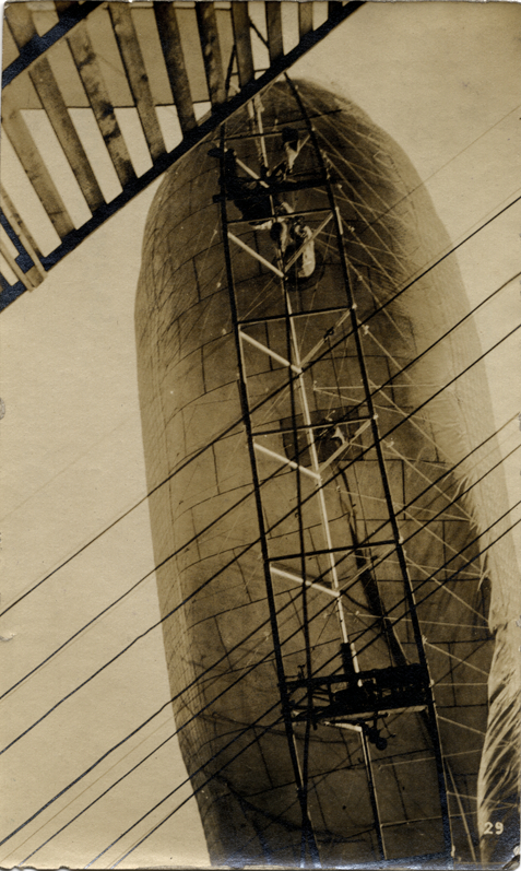 Dirigible