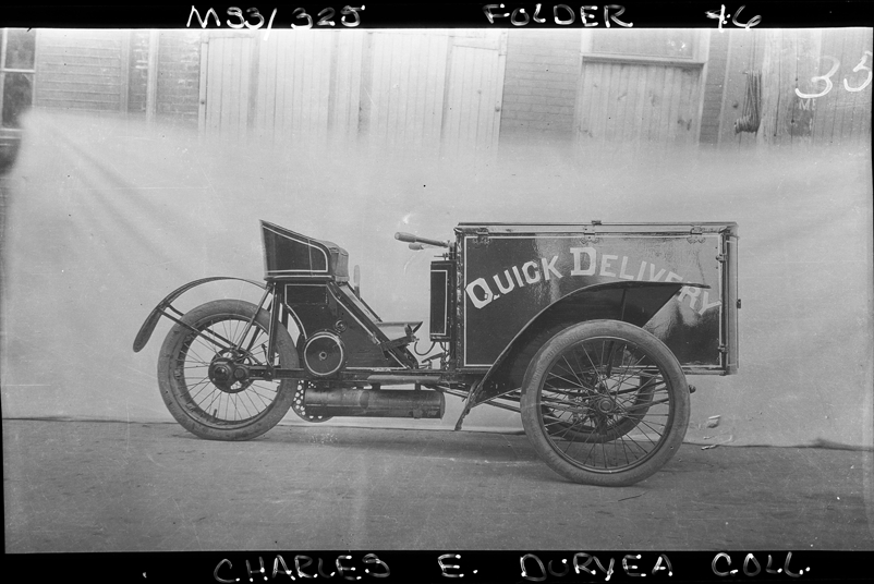 1911 Duryea Tri-van