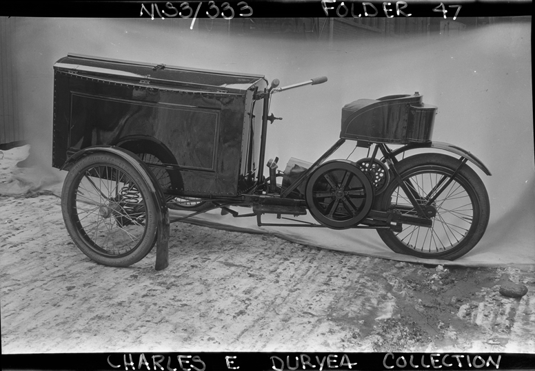 1911 Duryea Tri-van