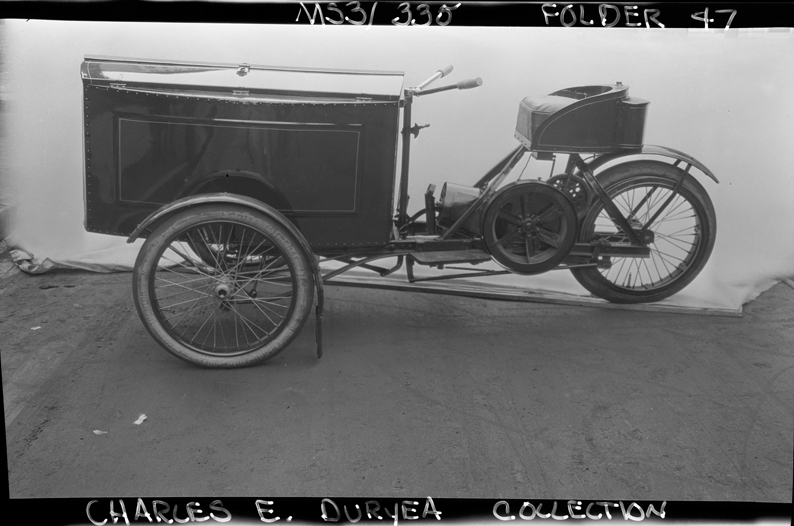 1911 Duryea Tri-van