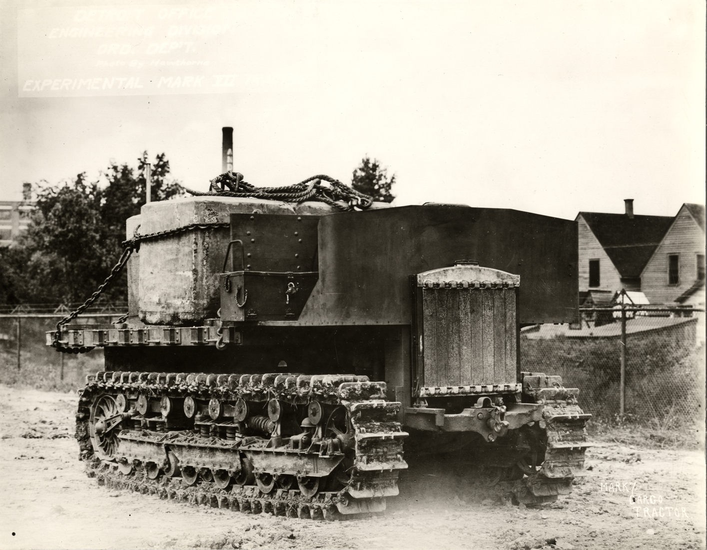 Military tractor