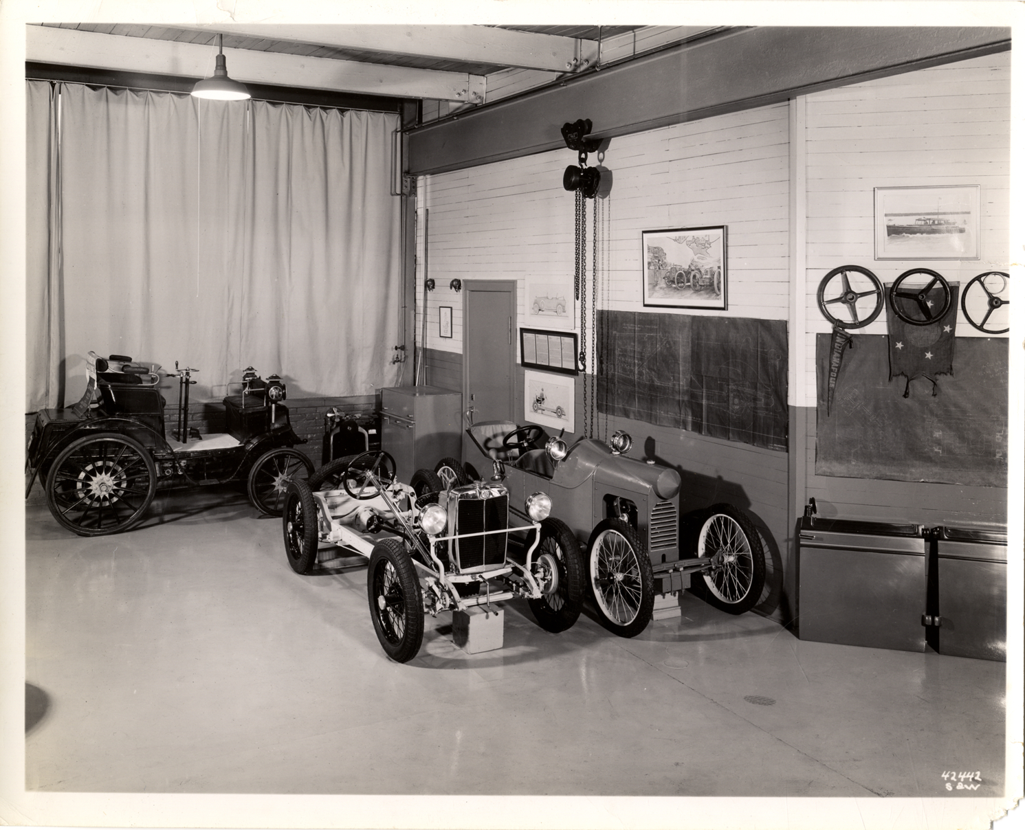 Automobiles, Terminal Avenue workshop