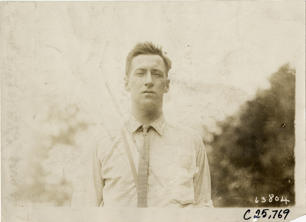 Motorist, 1910 Munsey Historic Tour