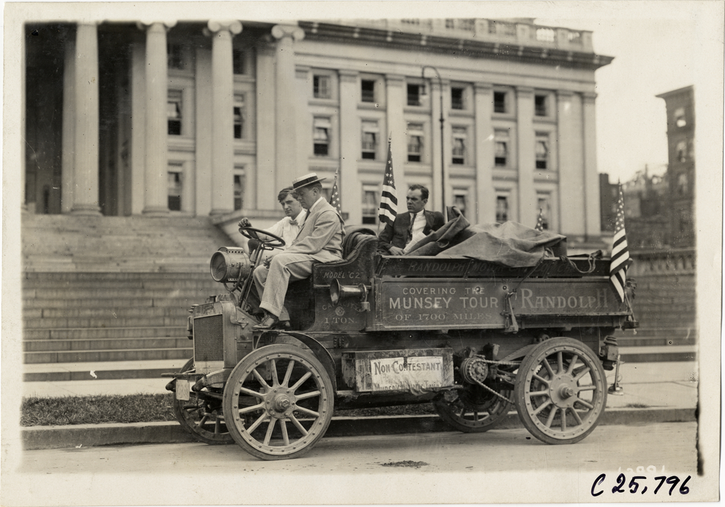 Motorists in Randolph truck, 1910 Munsey Historic Tour