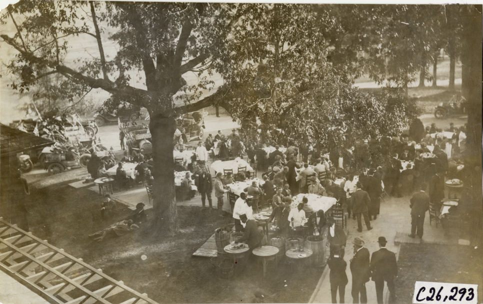 Reception in park, 1909 New York-Atlanta Good Roads Tour