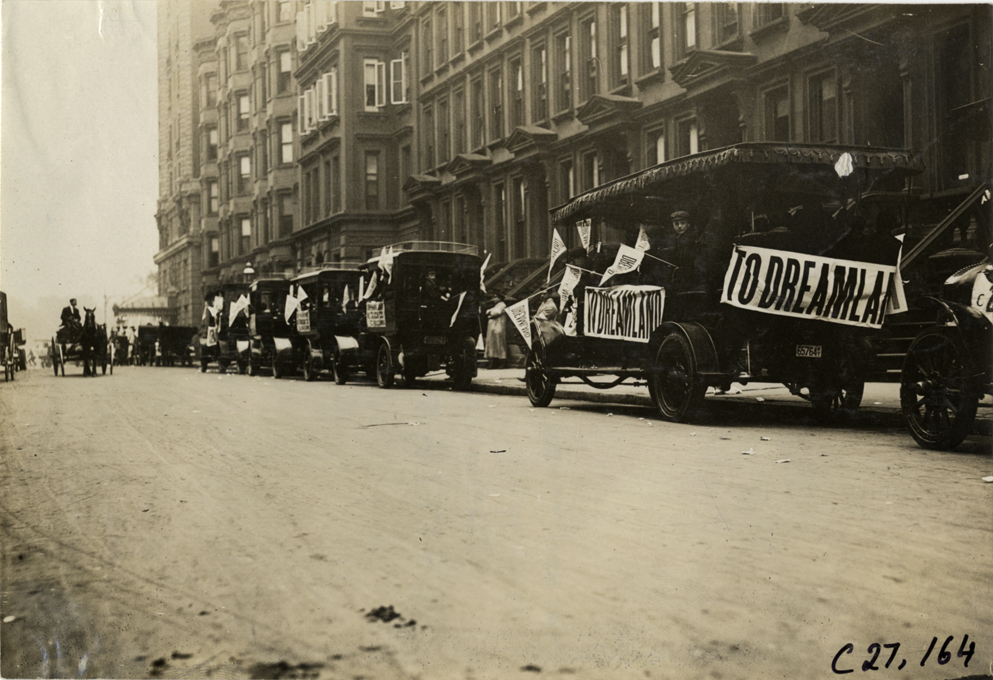 New York Taxicab Company taxis lined up in street, 1909 New York Orphans Day outing