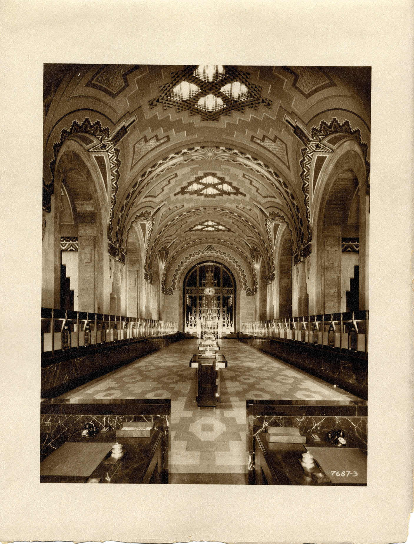 Main banking floor, Union Guardian Building