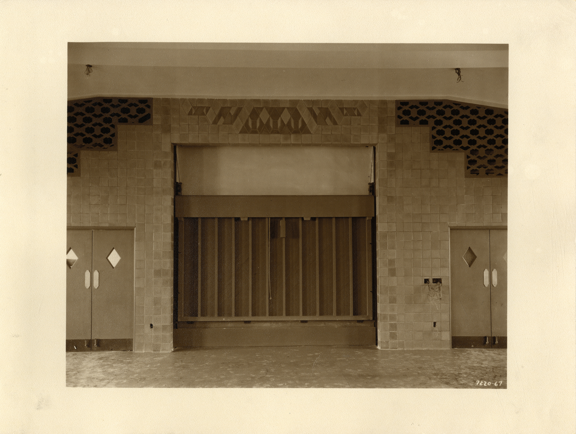 Folding stage, dining room, Union Guardian Building
