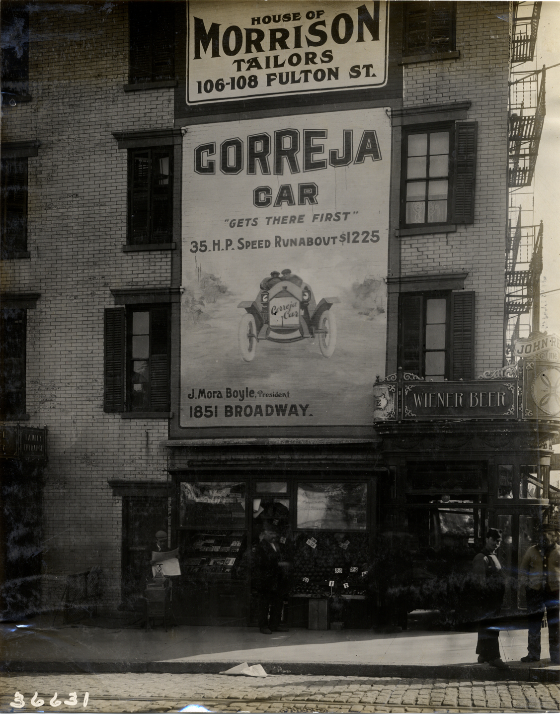 Advertising billboard