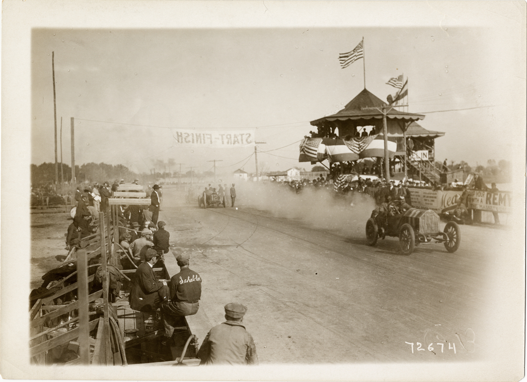 Racecars, 1910 Vanderbilt Cup races