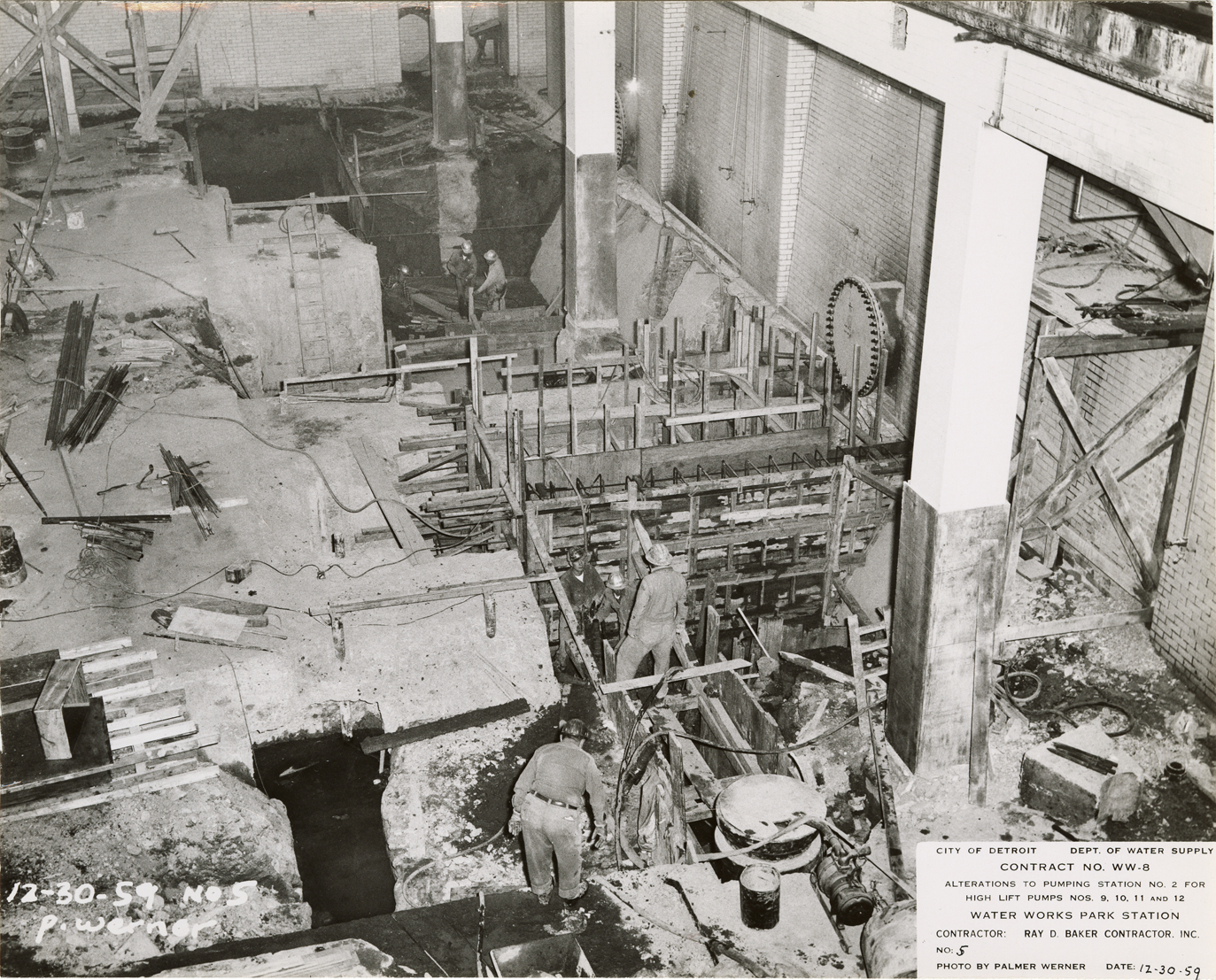 Suction pipe pit for pump no. 9, pumping station no. 2, Waterworks Park, Detroit water supply system