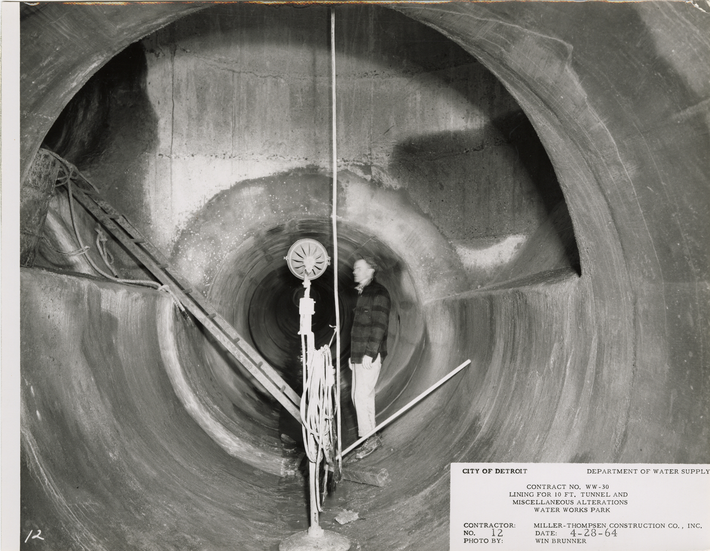 Worker lining tunnel, Waterworks Park, Detroit water supply system