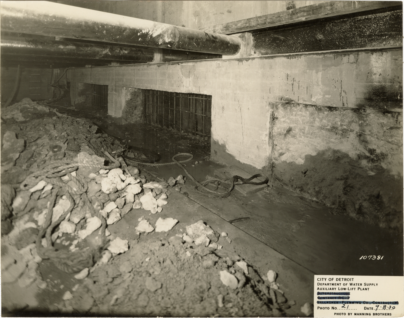 Connection chamber, auxiliary low lift plant, Waterworks Park, Detroit water supply system