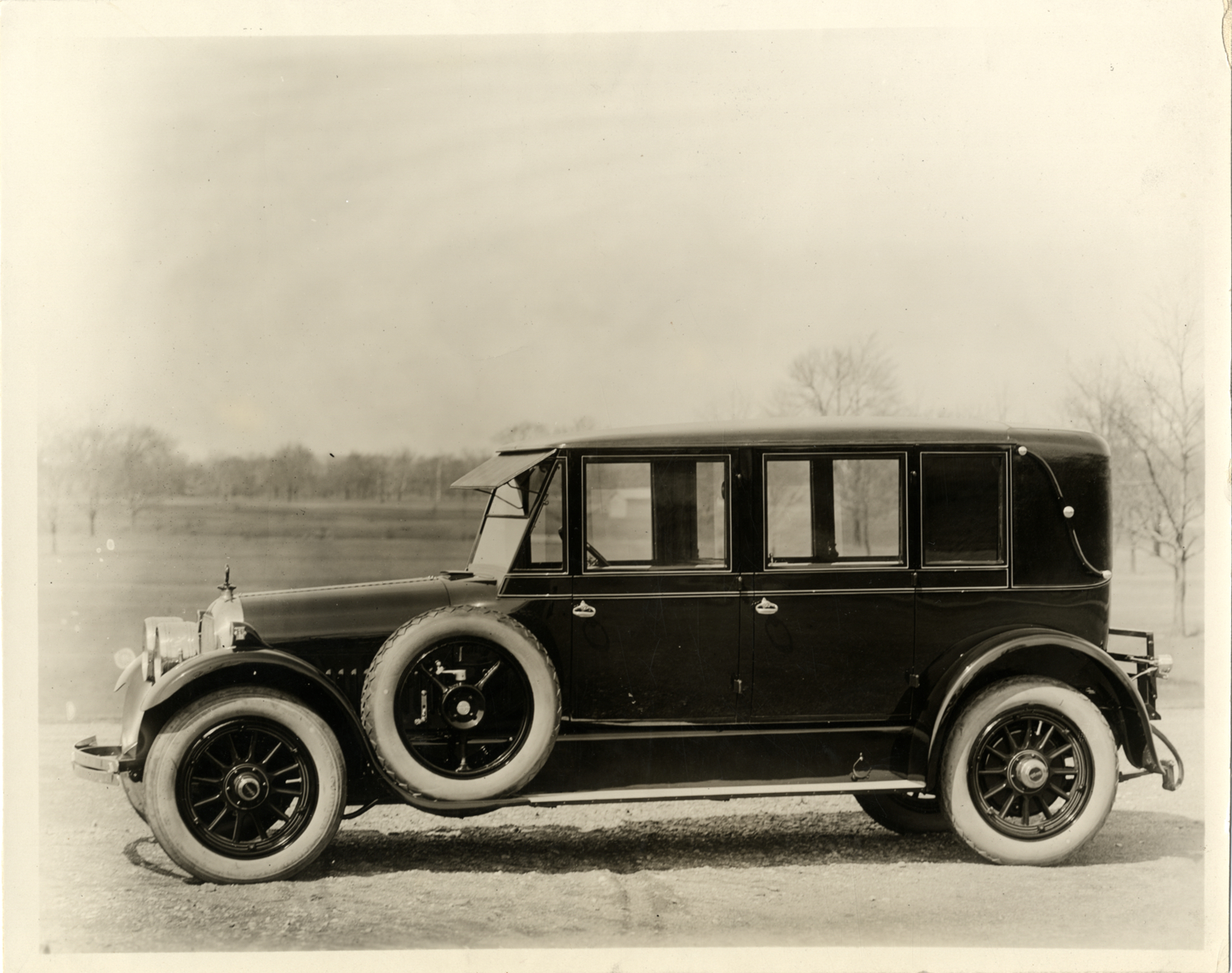 1922-1923 Cunningham limousine