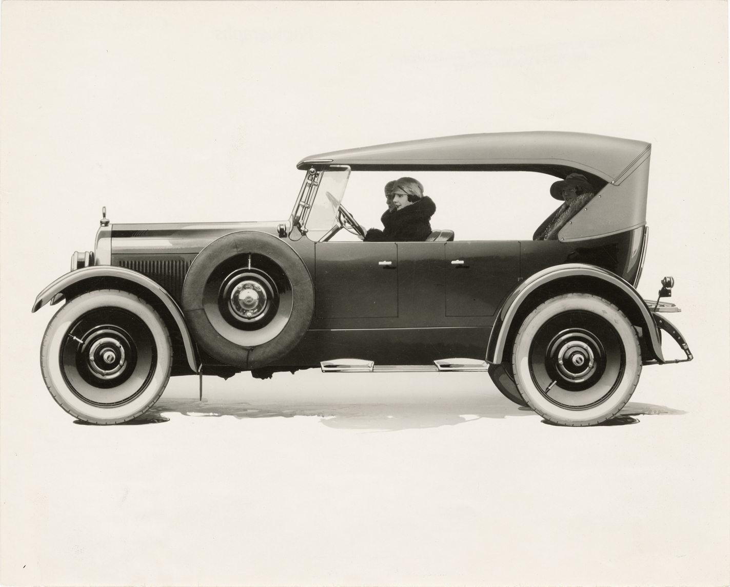Women motorists in 1923 Chandler Six Royal Dispatch automobile