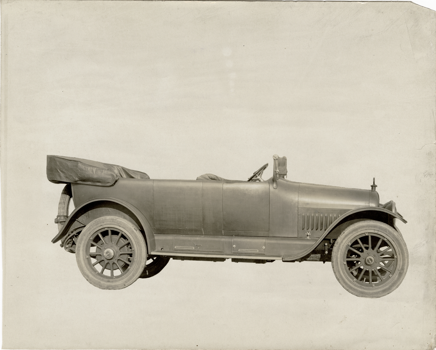 1916 Cunningham touring automobile