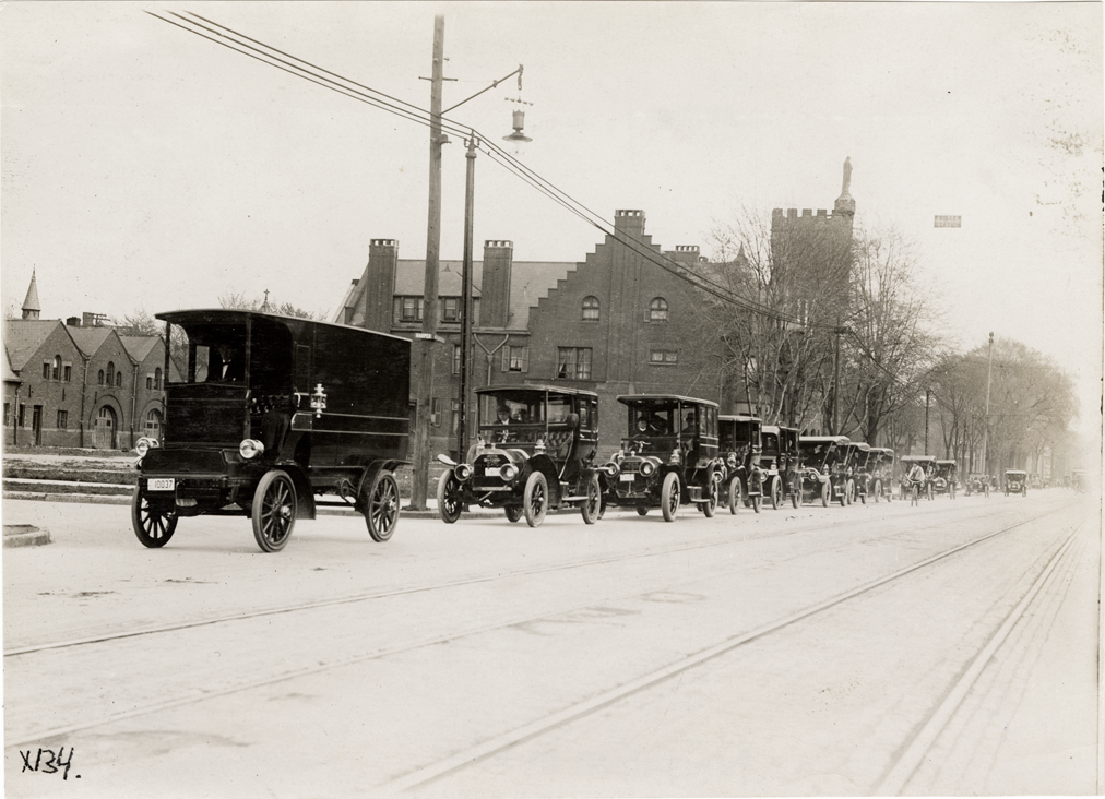 Detroit Electric automobiles in funeral procession