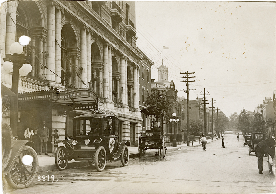 Flanders automobile at Nashville, Tennessee, 1912 Glidden pathfinding expedition
