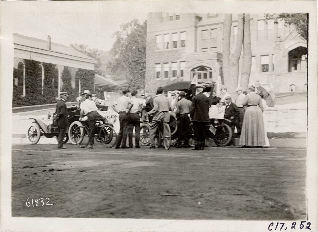 Onlookers surrounding Brush automobile, 1910 Abernathy Kids New York to Oklahoma Tour