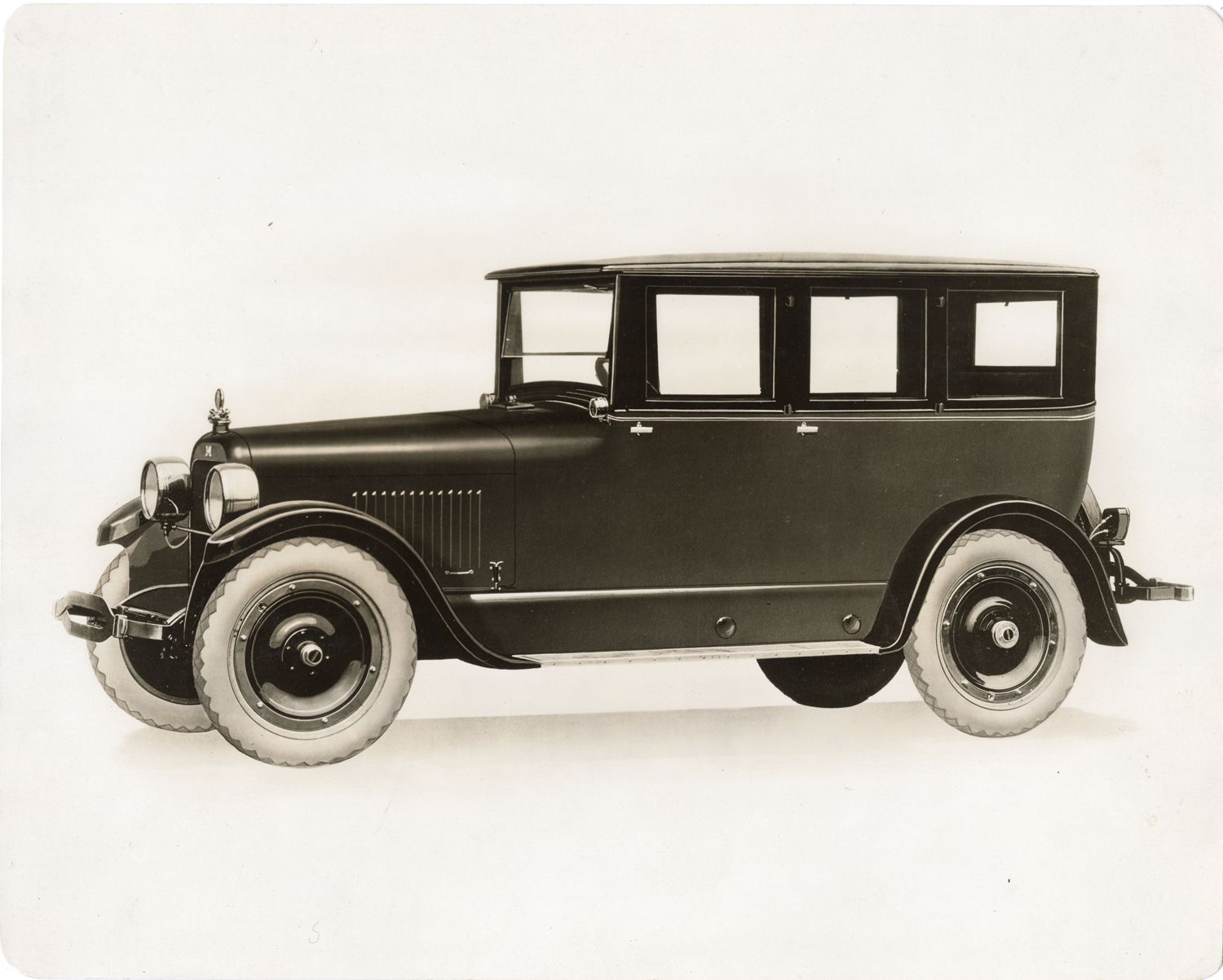1923 Mitchell F-50 automobile