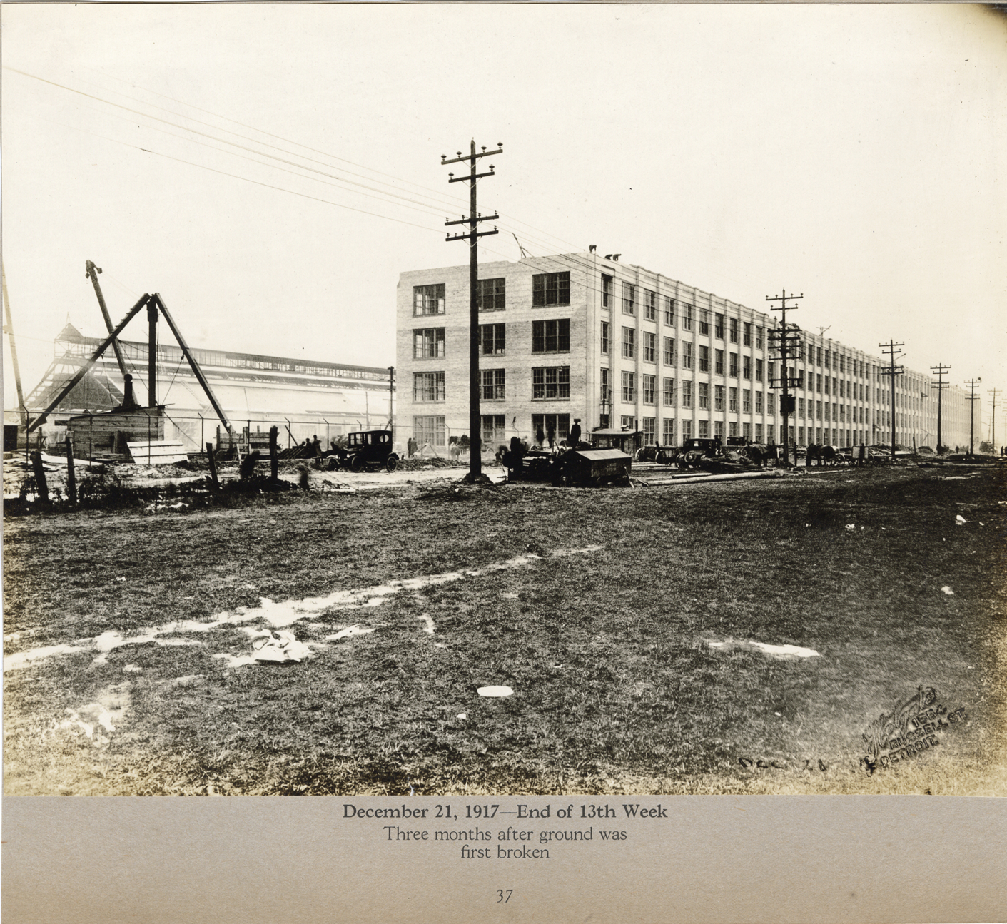 Lincoln Motor Company factory during construction