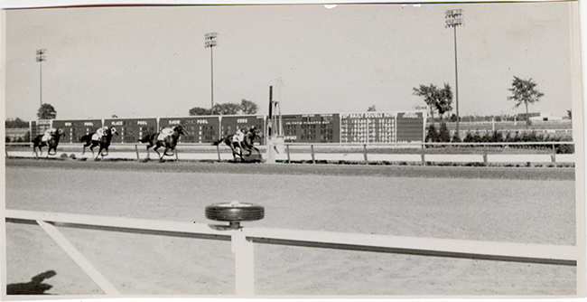Horse race, Michigan Racing Association racetrack