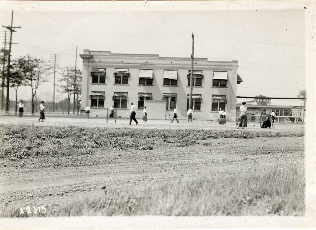 Employees playing tennis, Brush Runabout Company factory