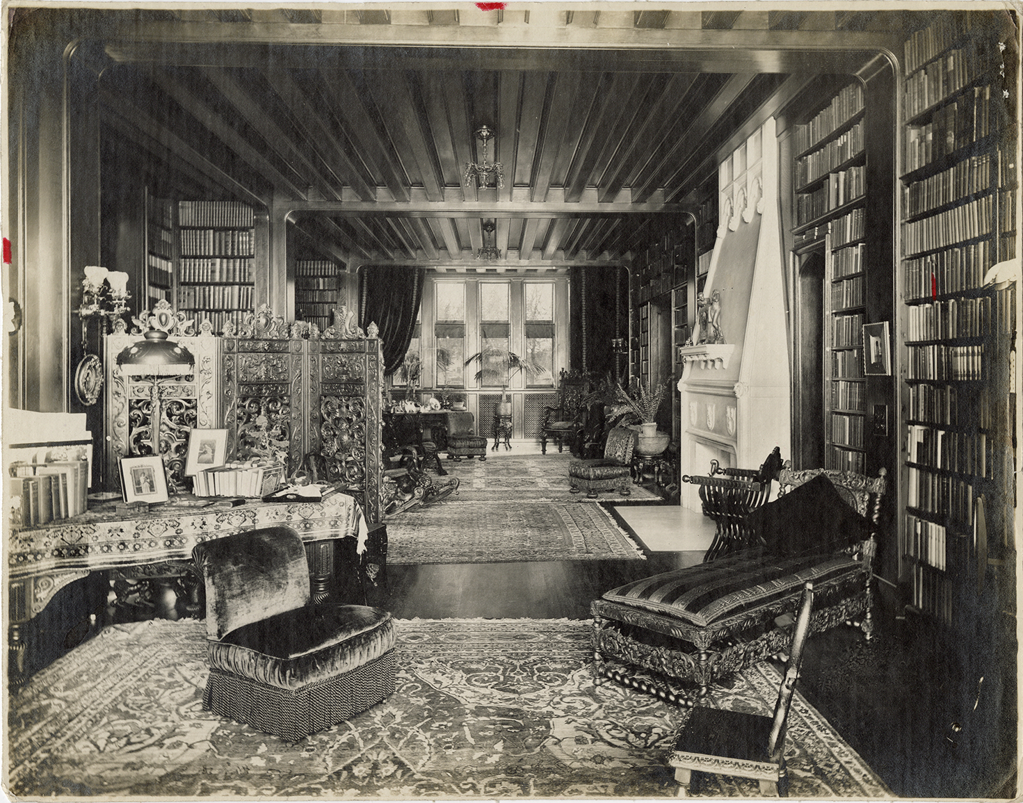 Library, Dr. R. Adlington Newman residence