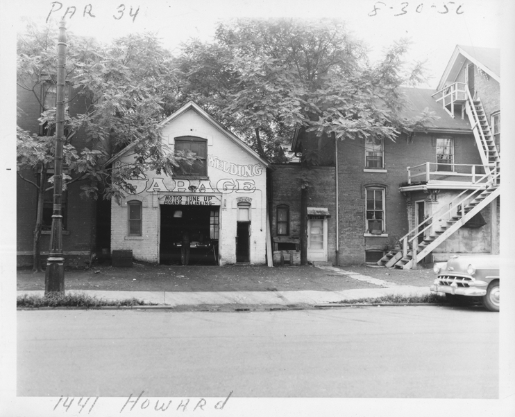 Howard & Trumbull Garage at 1441 Howard DPL DAMS