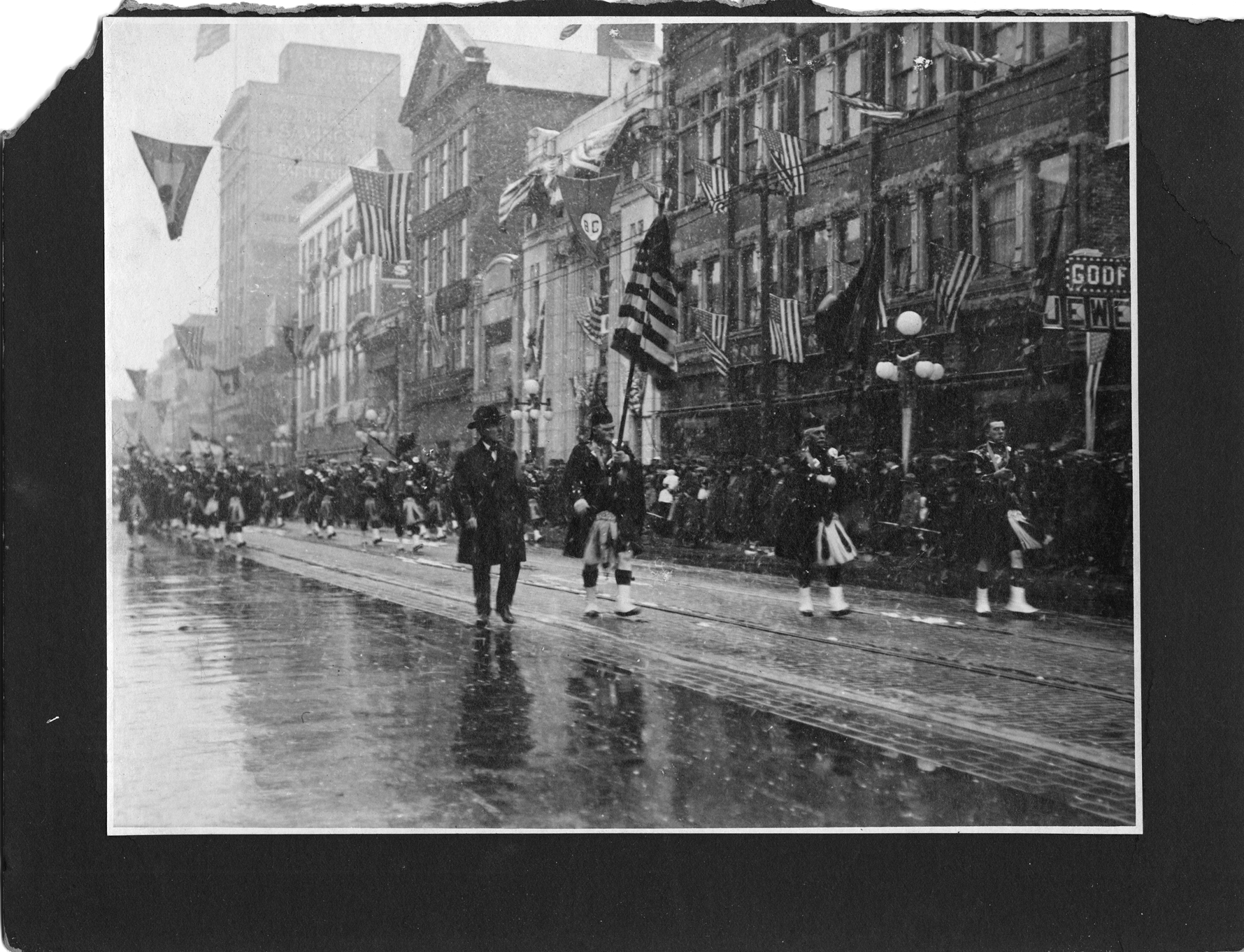 Parade in Battle Creek DPL DAMS