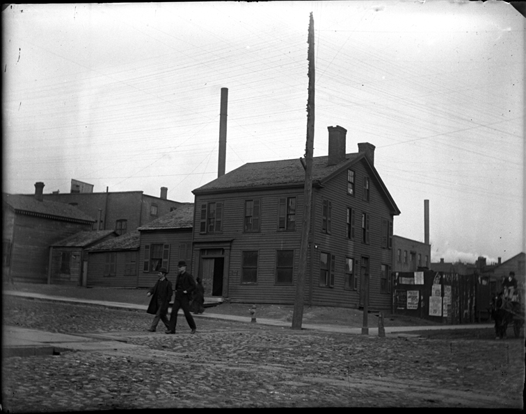 Unidentified house on Franklin Street DPL DAMS