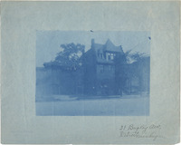 DPA4126--thumbnail.jpg